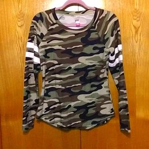 NWOT Soft Camo long sleeve top